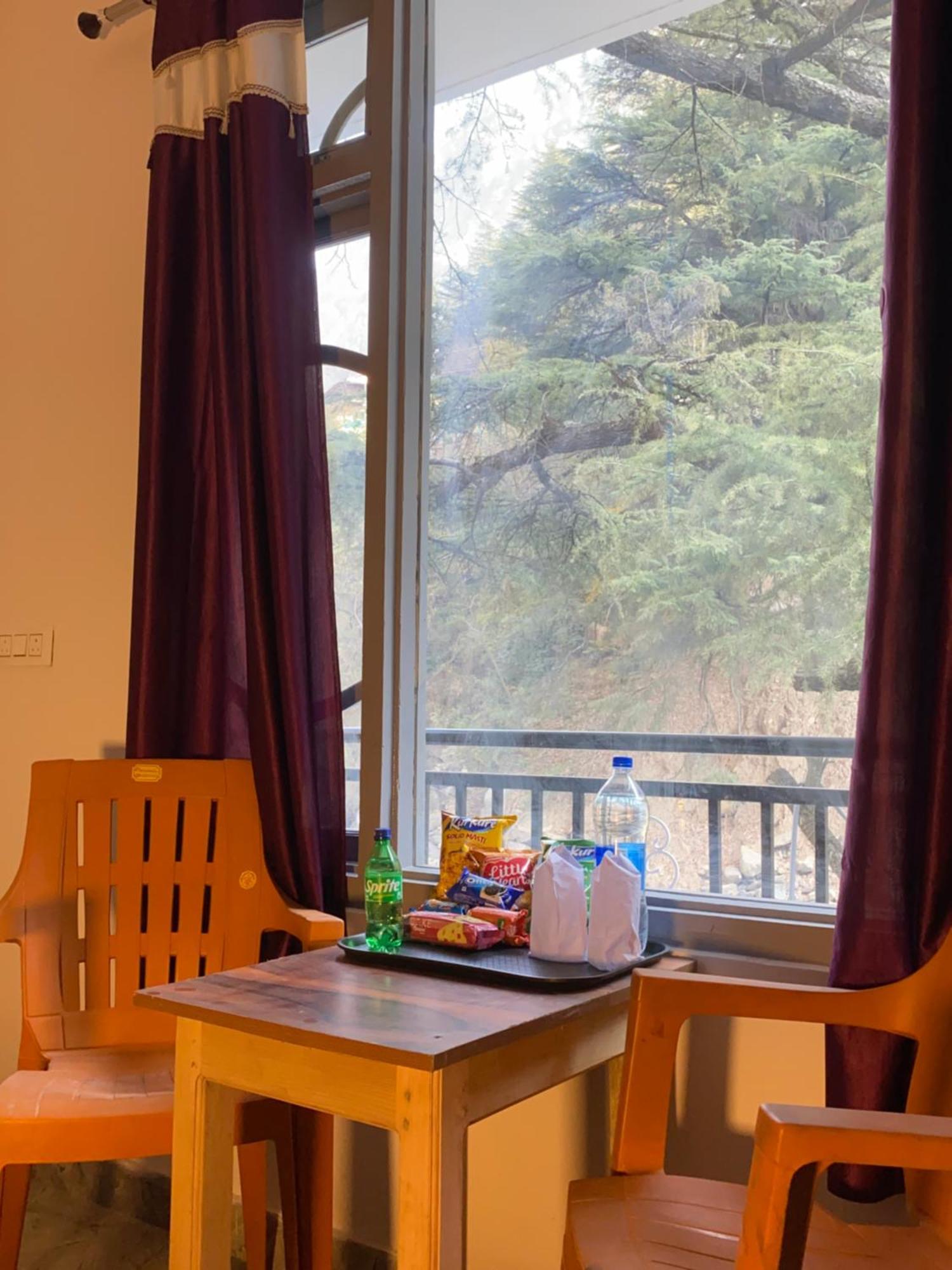 Hom House Of Mannmauji Riverside Kasol Eksteriør bilde
