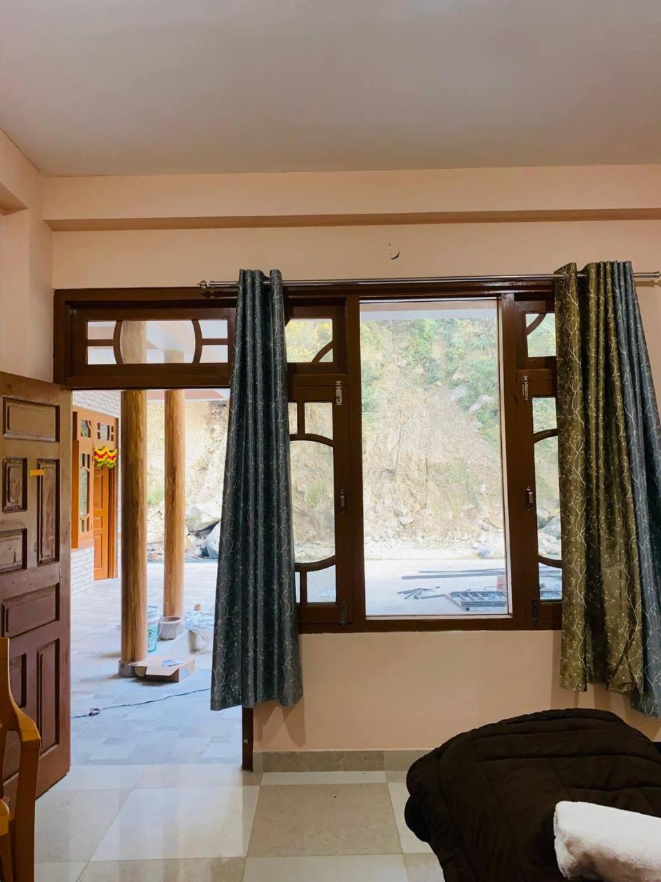 Hom House Of Mannmauji Riverside Kasol Eksteriør bilde